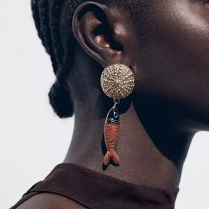 ZARA Circular Fish Earrings
